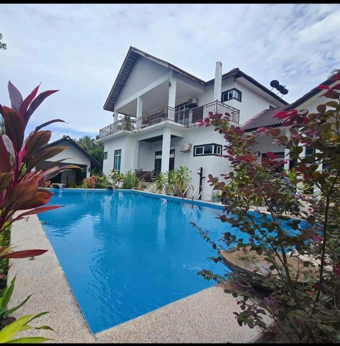 Captain'S Cabin Resort - Naval Heritage 哥打巴鲁 外观 照片